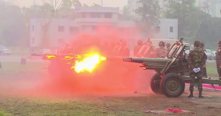 তোপধ্বনি